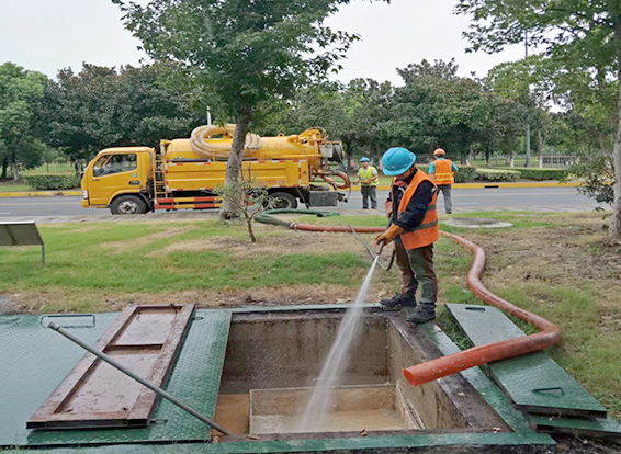 新安化油池清理